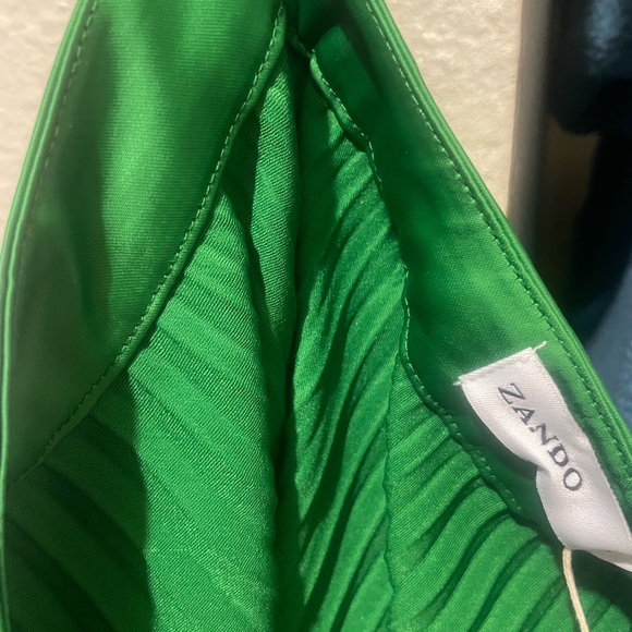 Elegant Green Pleated Skirt size 24 - Picture 7 of 8